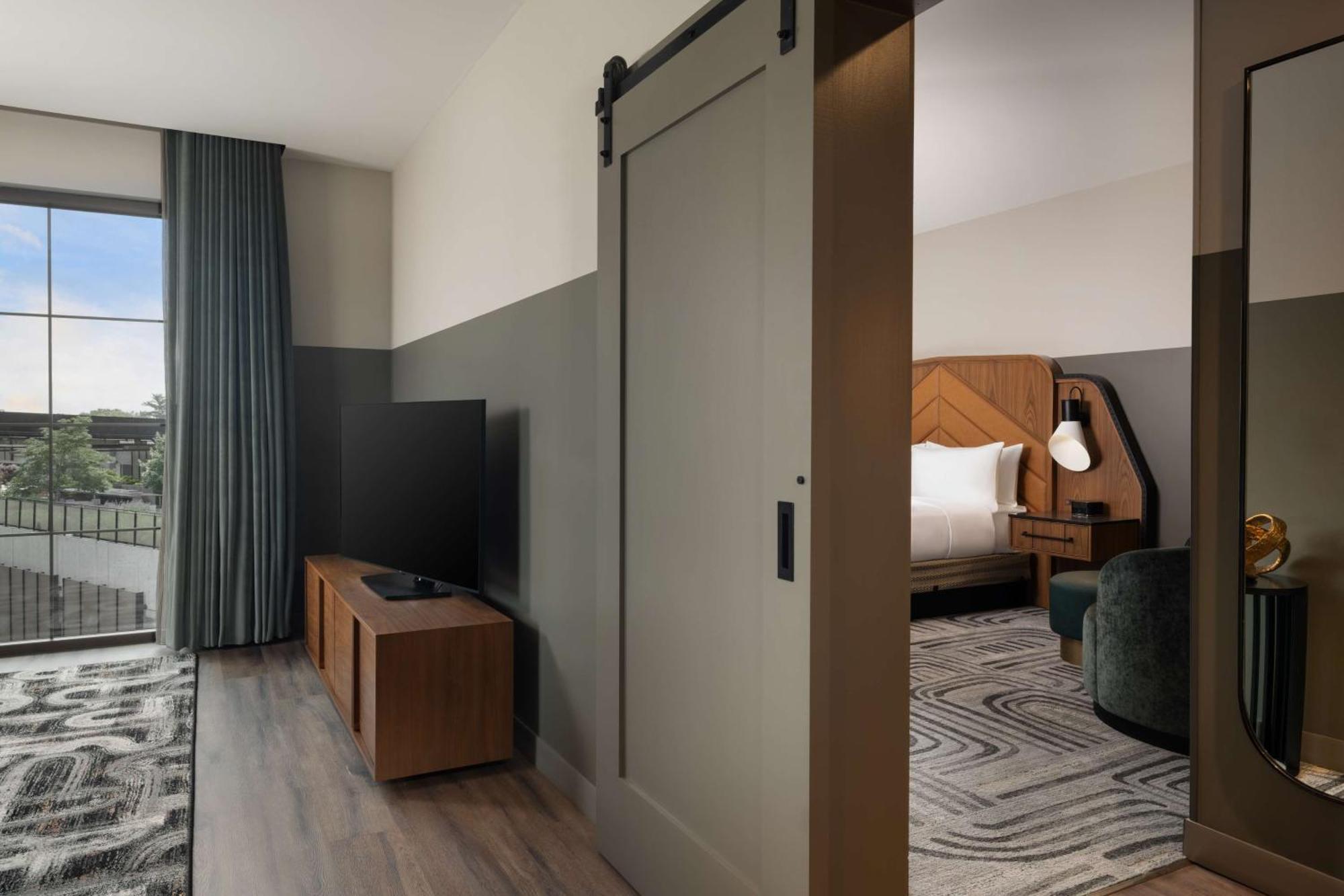 Hotel Nickel Plate Fishers, Tapestry Collection By Hilton Eksteriør bilde