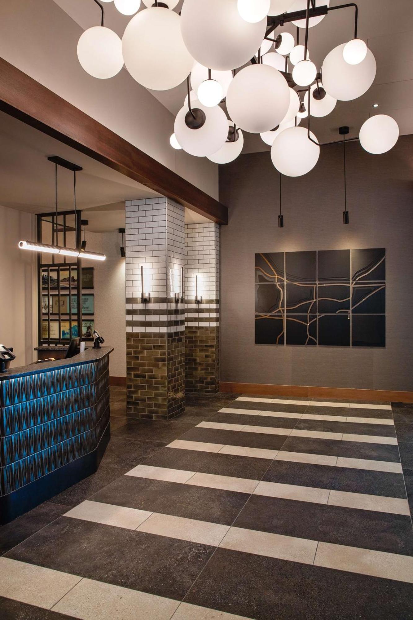 Hotel Nickel Plate Fishers, Tapestry Collection By Hilton Eksteriør bilde